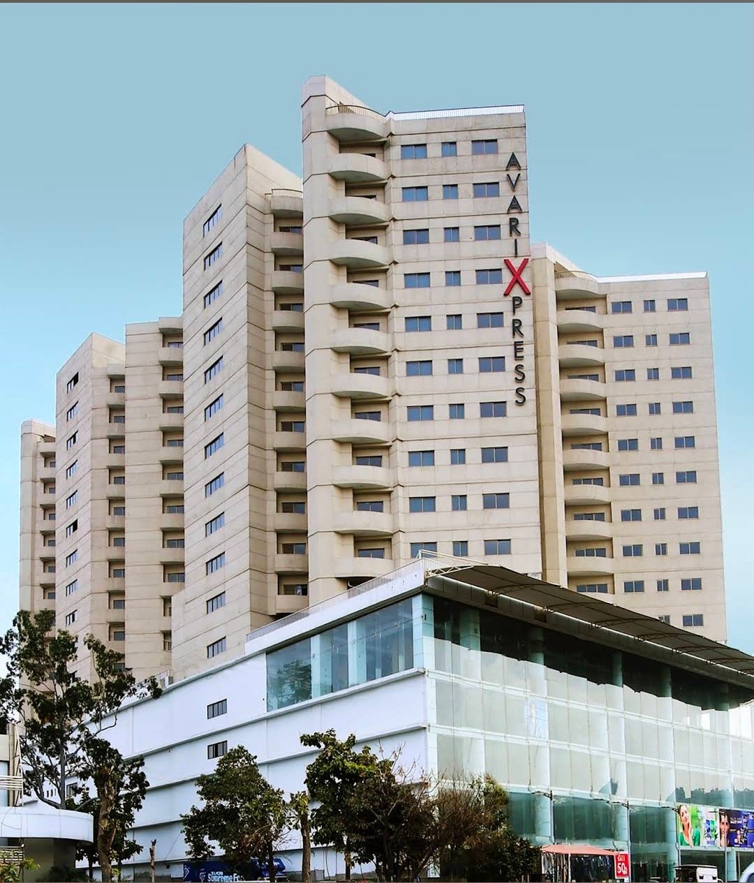 Avari Xpress Gulberg, Lahore