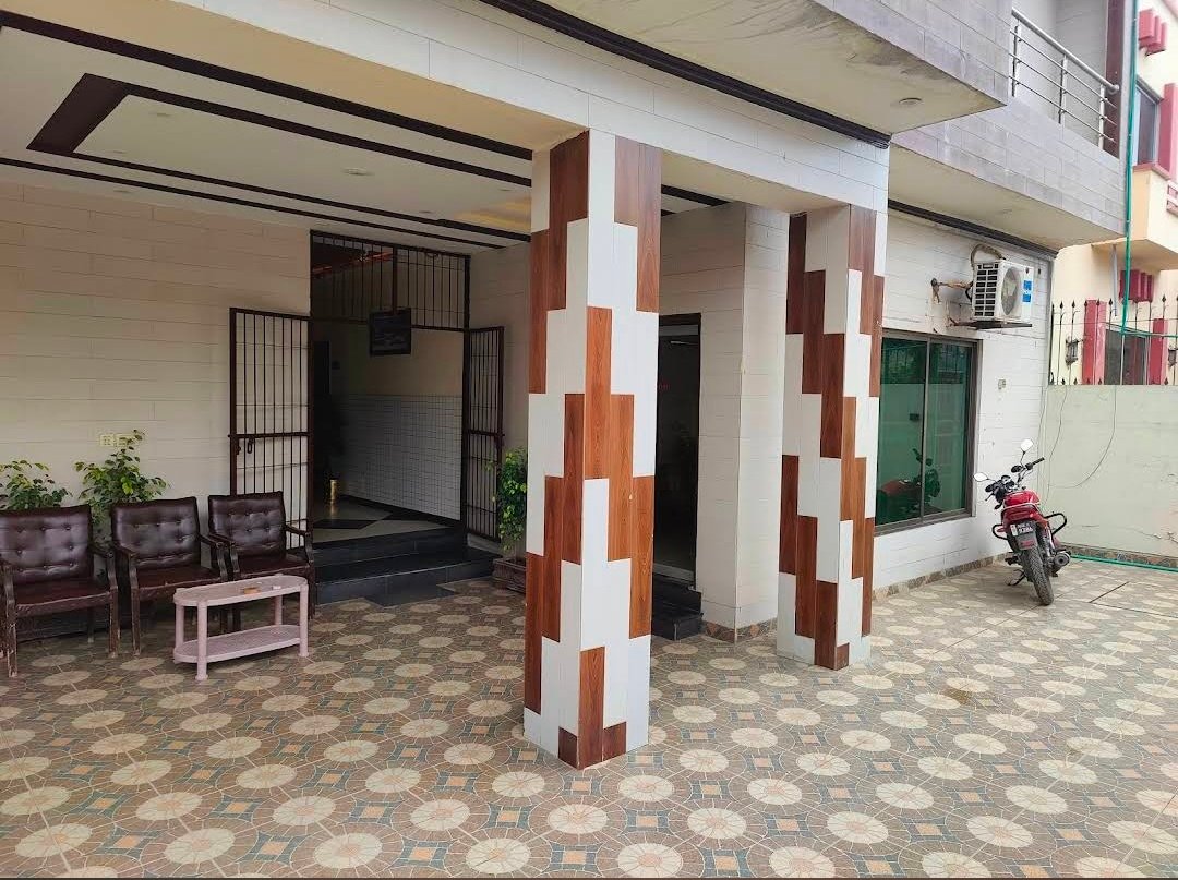 Go Guest House Lahore