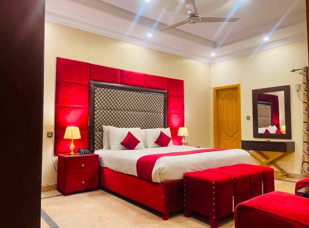 Infinity Hotel