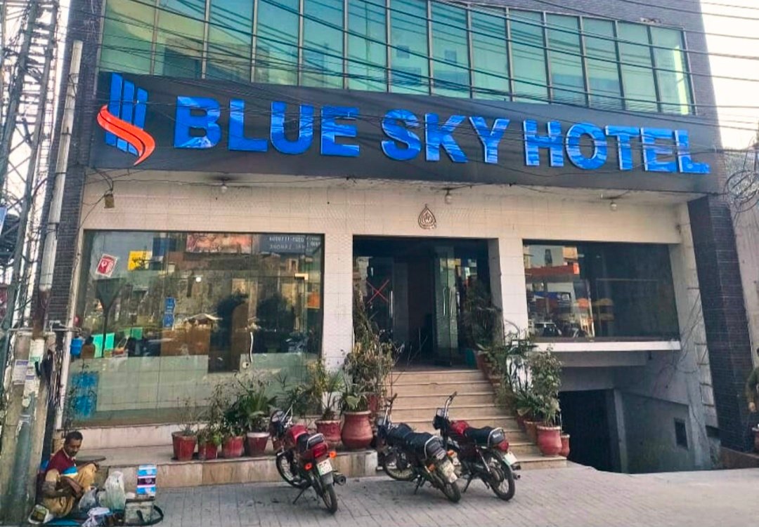 Blue Sky Hotel