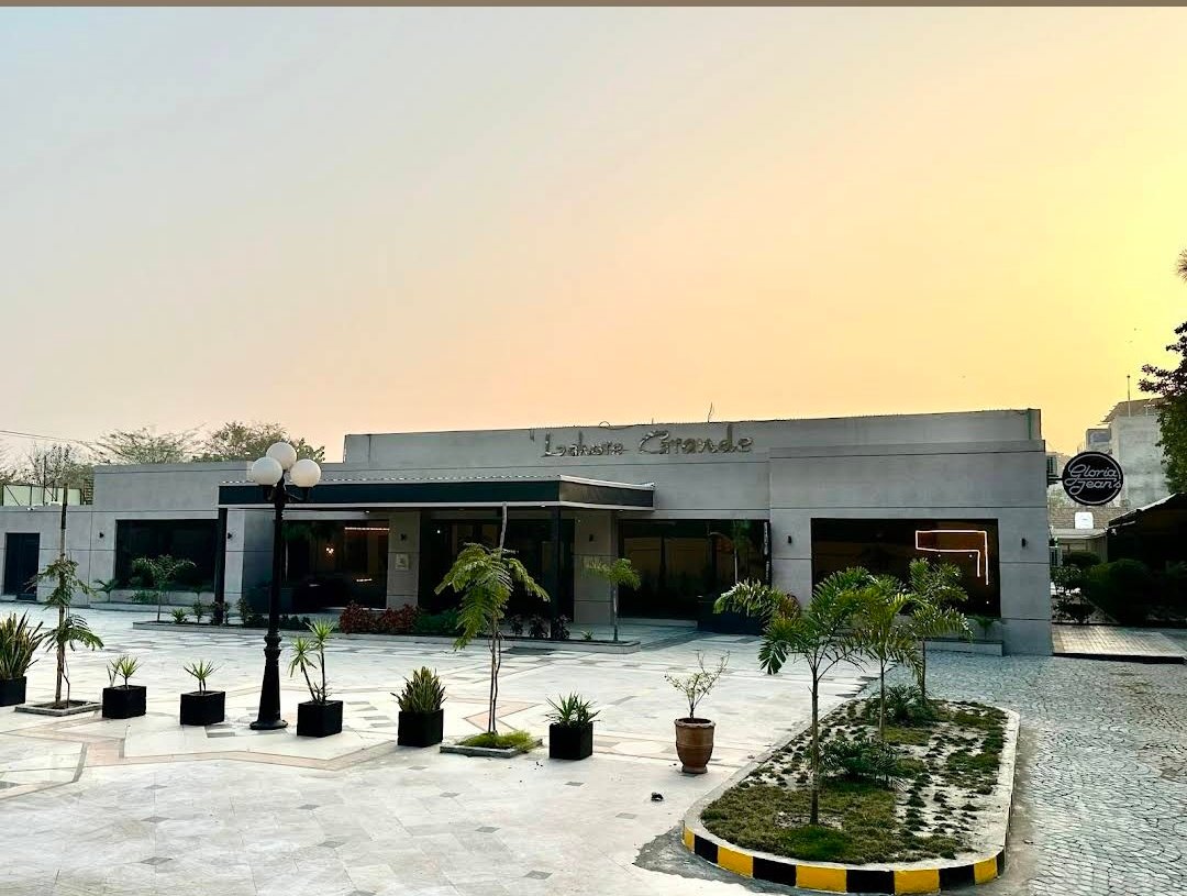 Lahore Grande Boutique Hotel