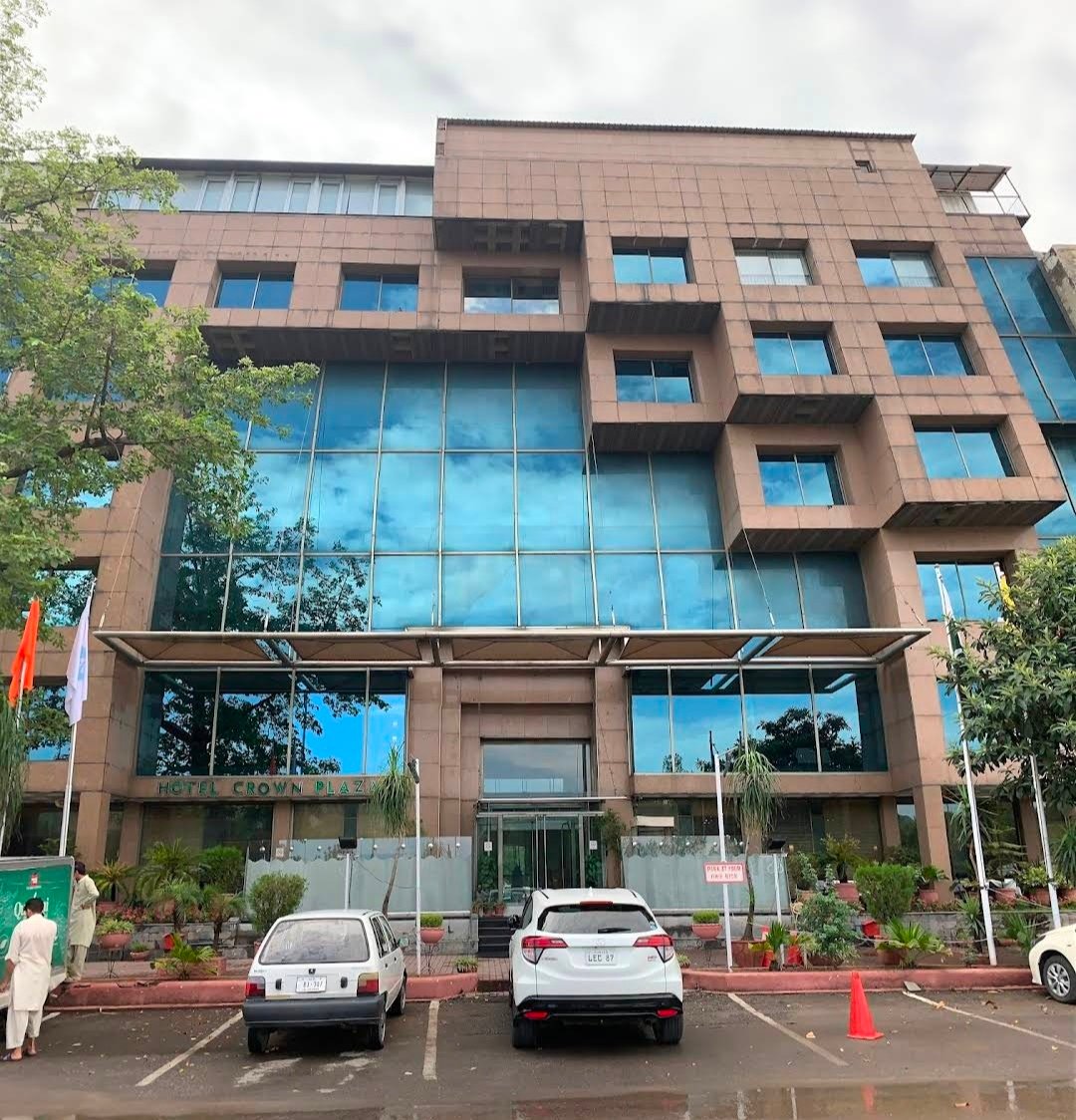 Crown Plaza Hotel Islamabad