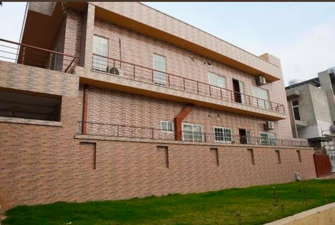 Executive Grand Royal Hotel Islamabad