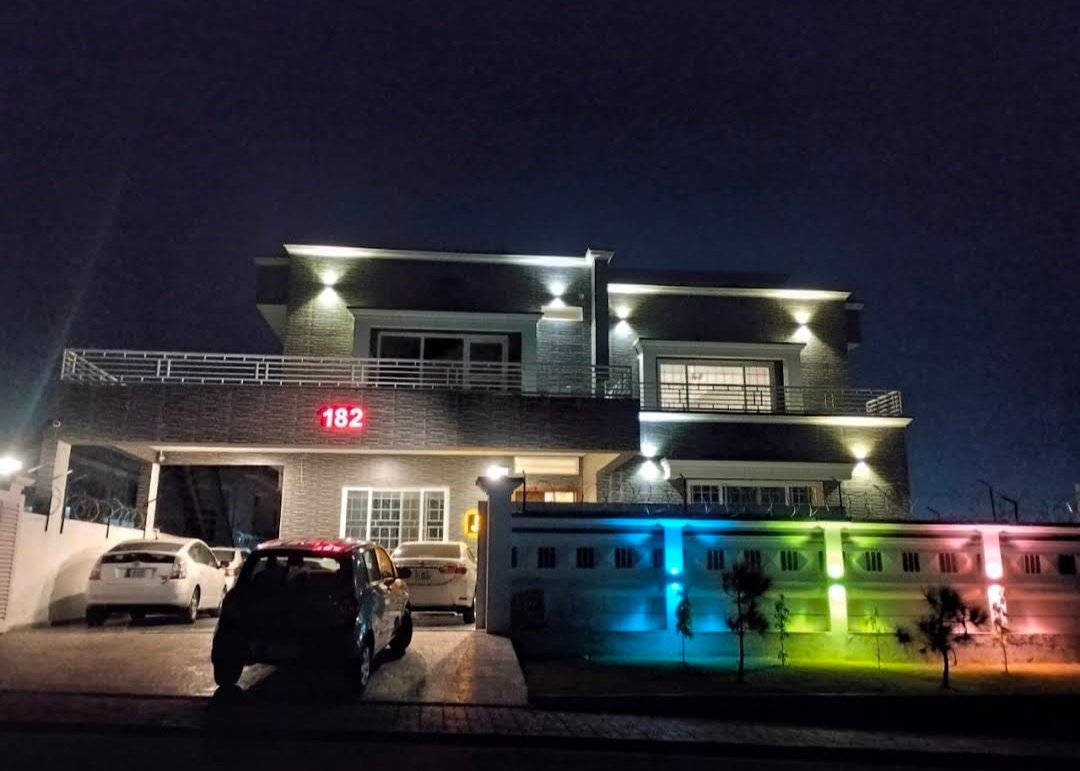 Travelodge Guesthouse