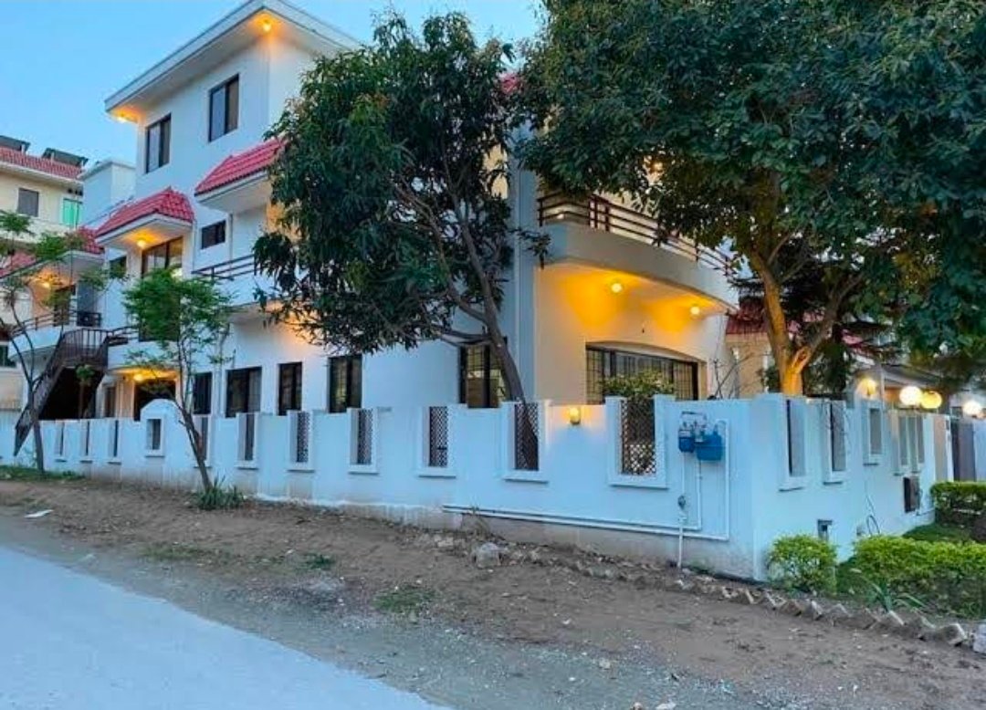 Capital Guest House