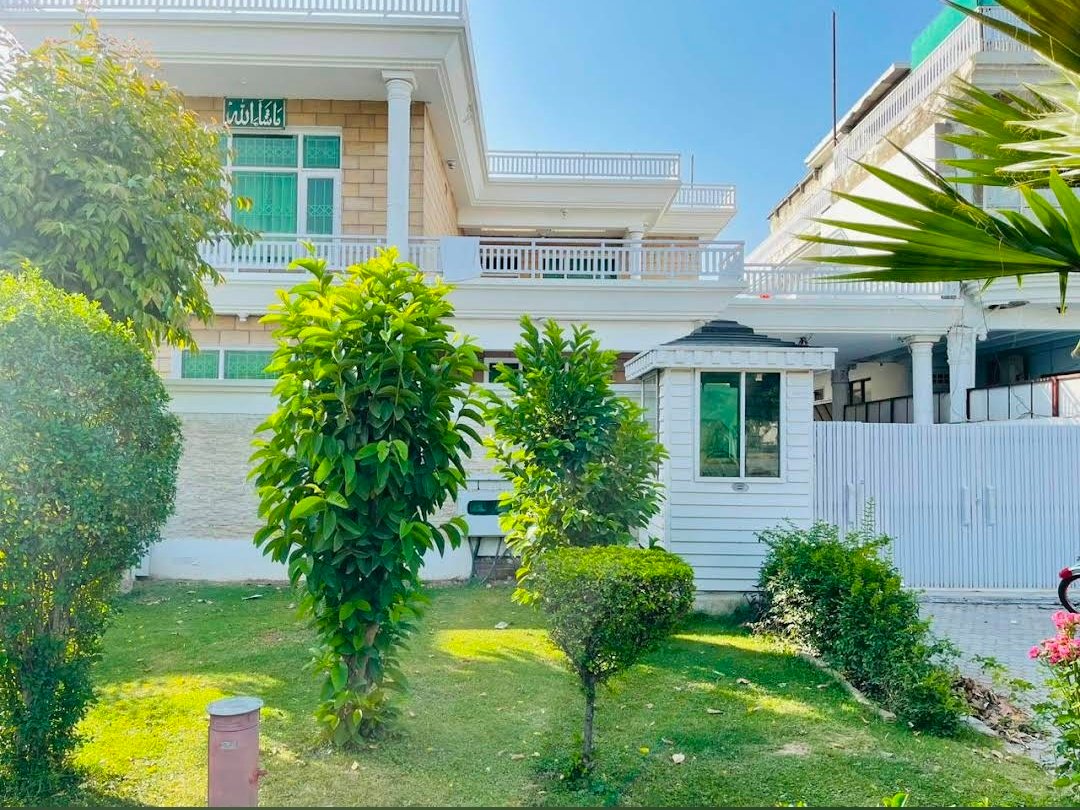 SMART LODGE ISLAMABAD
