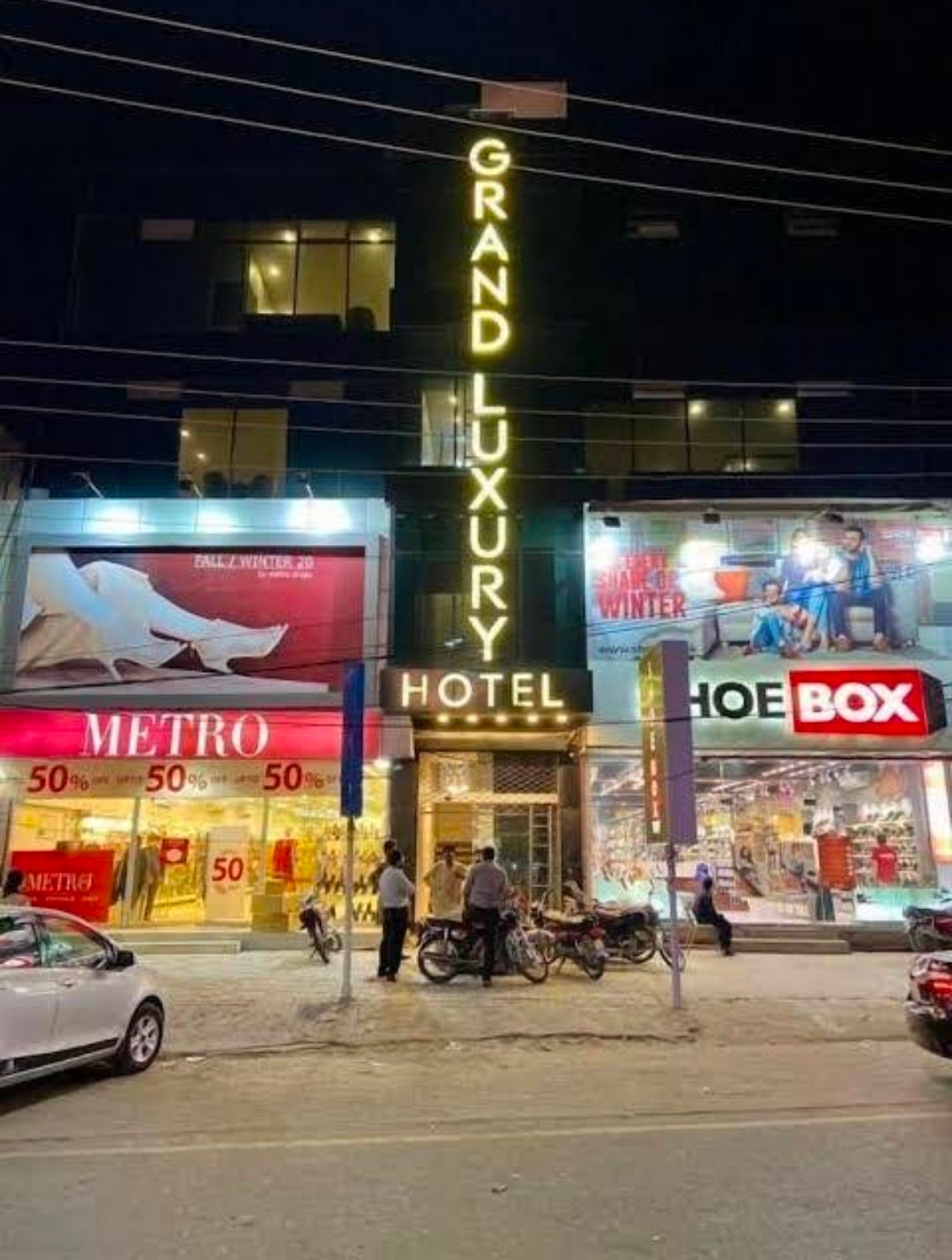 Grand Luxury Hotel Multan