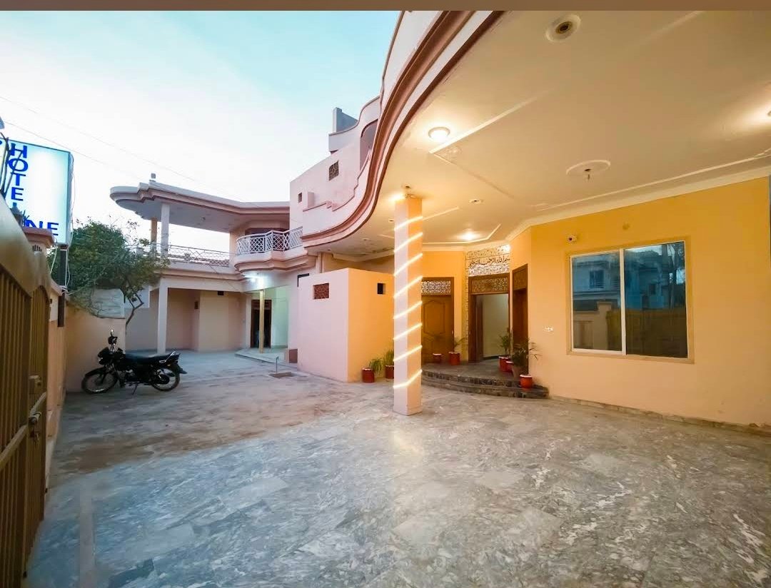 Hotel A One Multan