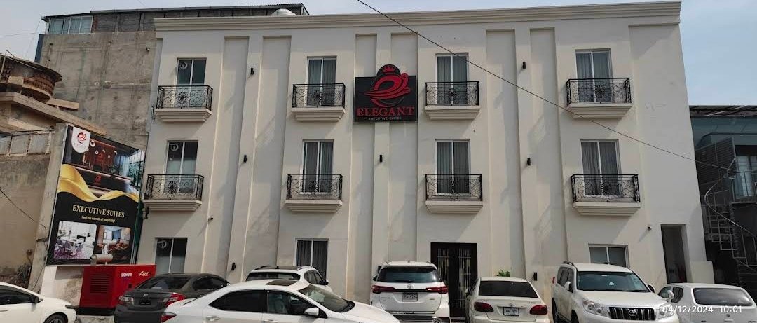 Elegant Suites Hotel