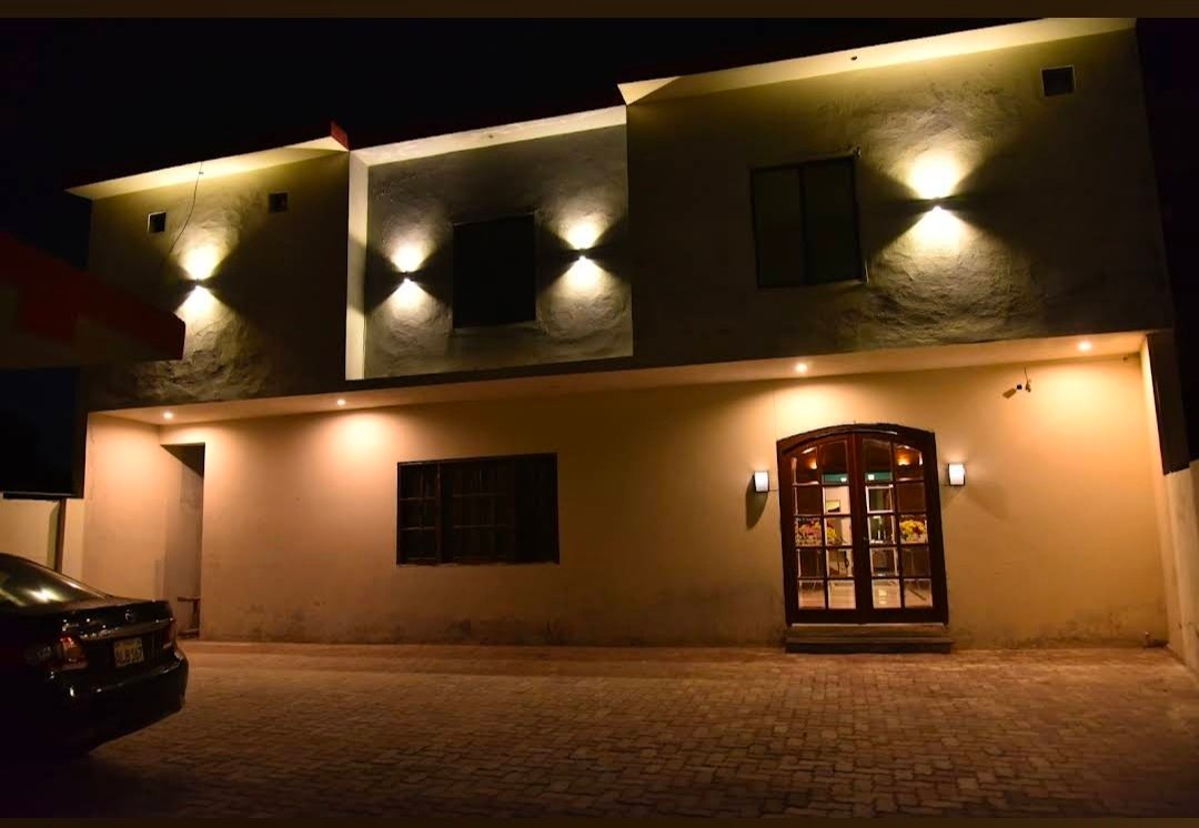 RIFADAH HOTEL MULTAN