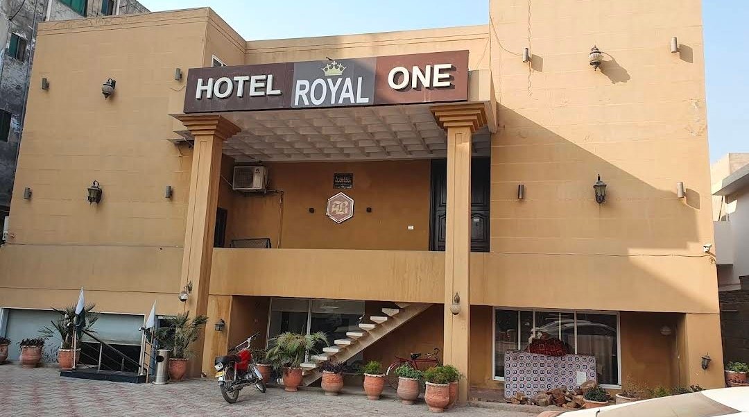 Hotel Royal One Multan