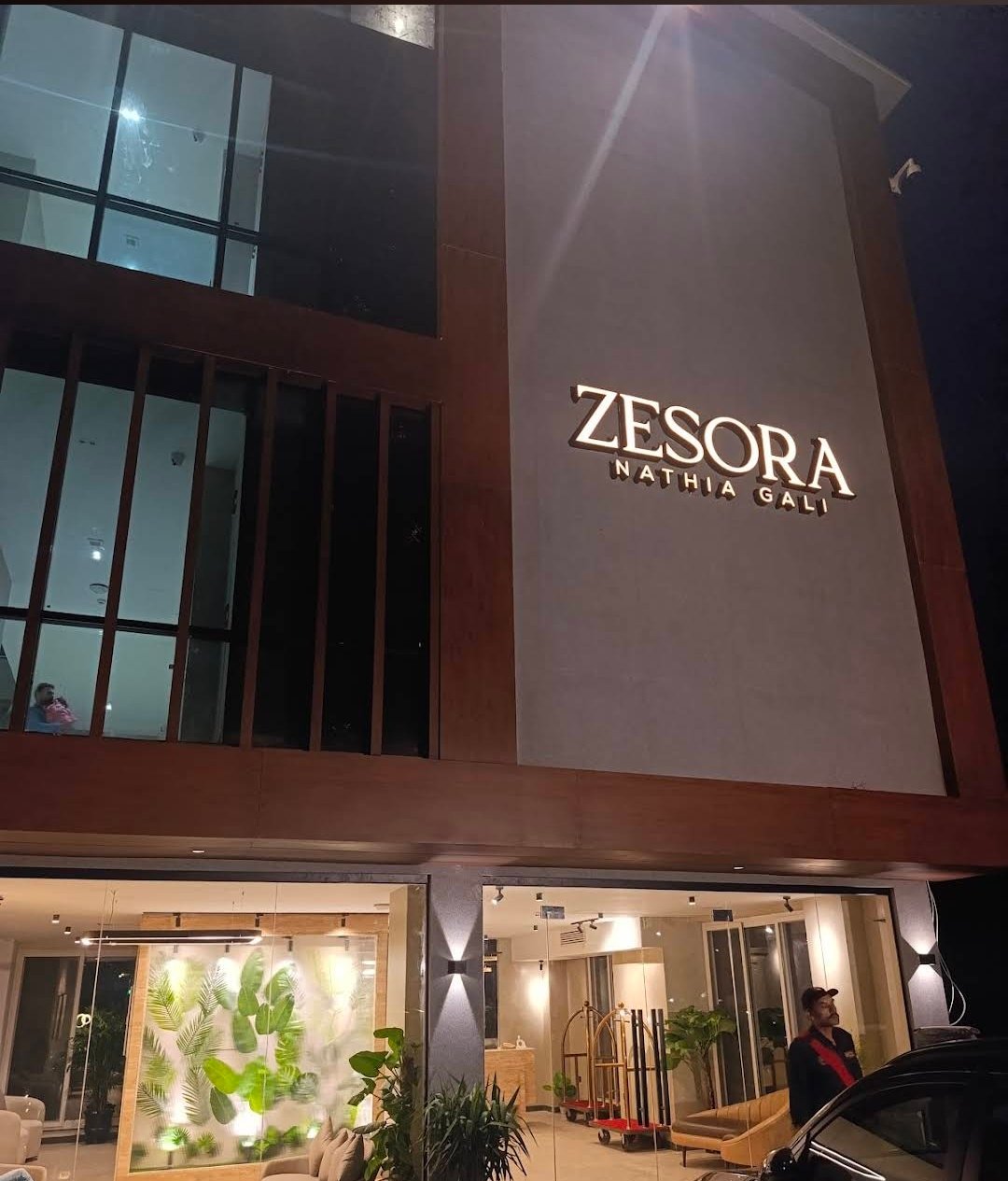 Zesora Nathia Gali