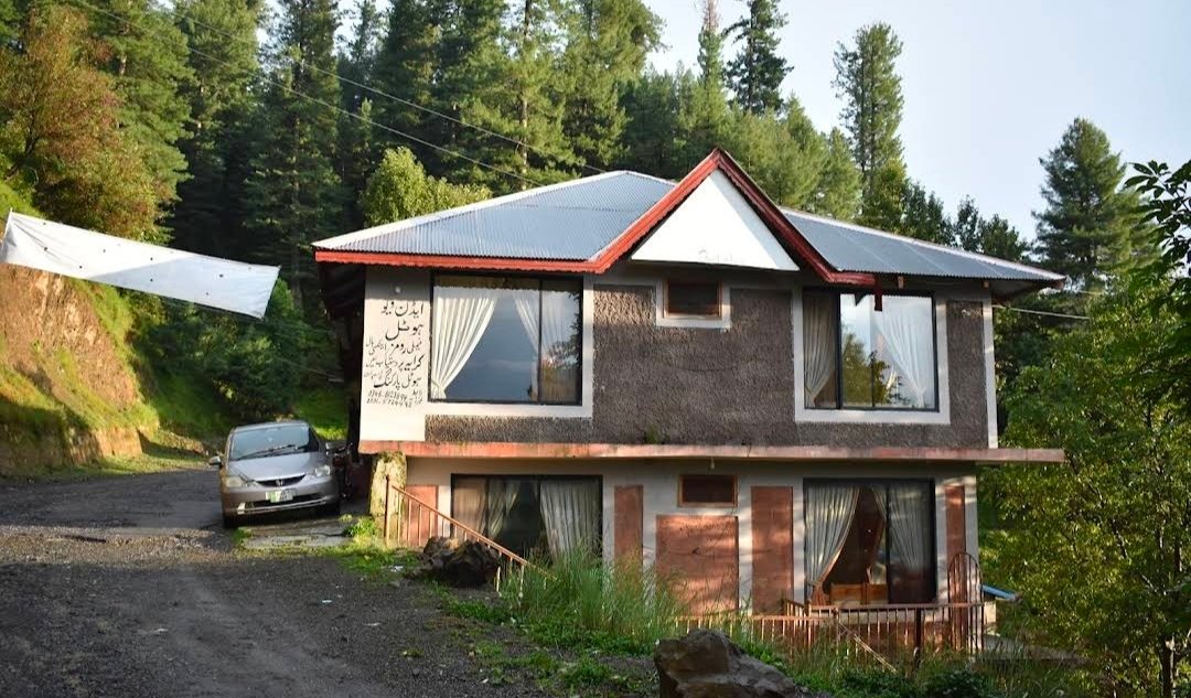 Eden View Guest House and Restaurant