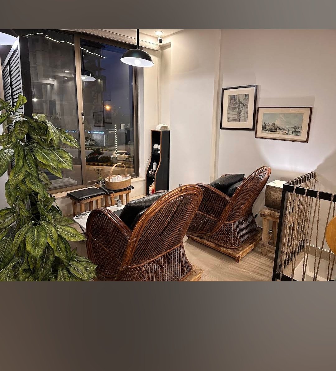 Noor E Ains Salon