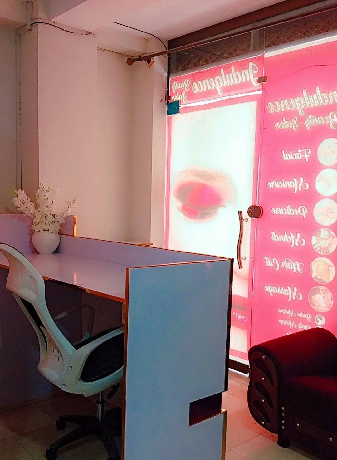 Indulgence beauty saloon