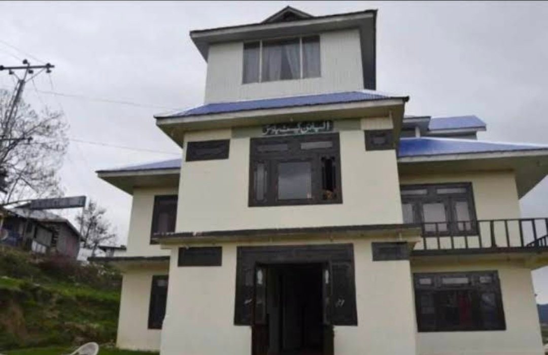 Pine View Hotel