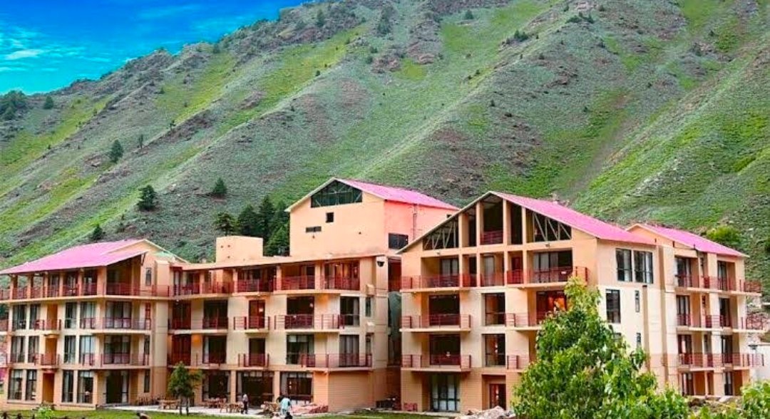 Musketeers Resort Naran