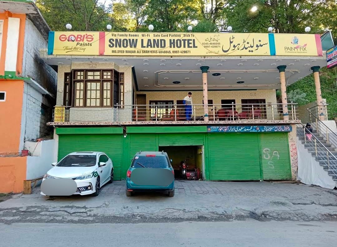 Snow land hotel