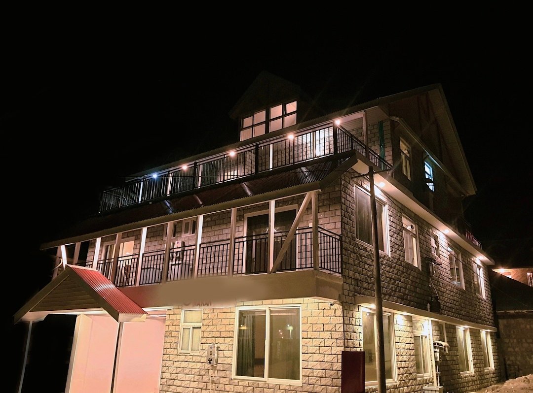 Qayam Hotel and Apartments Naran