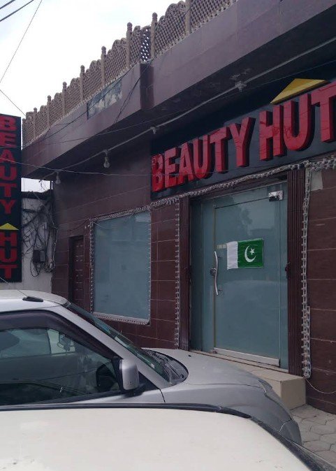 Beauty Hut
