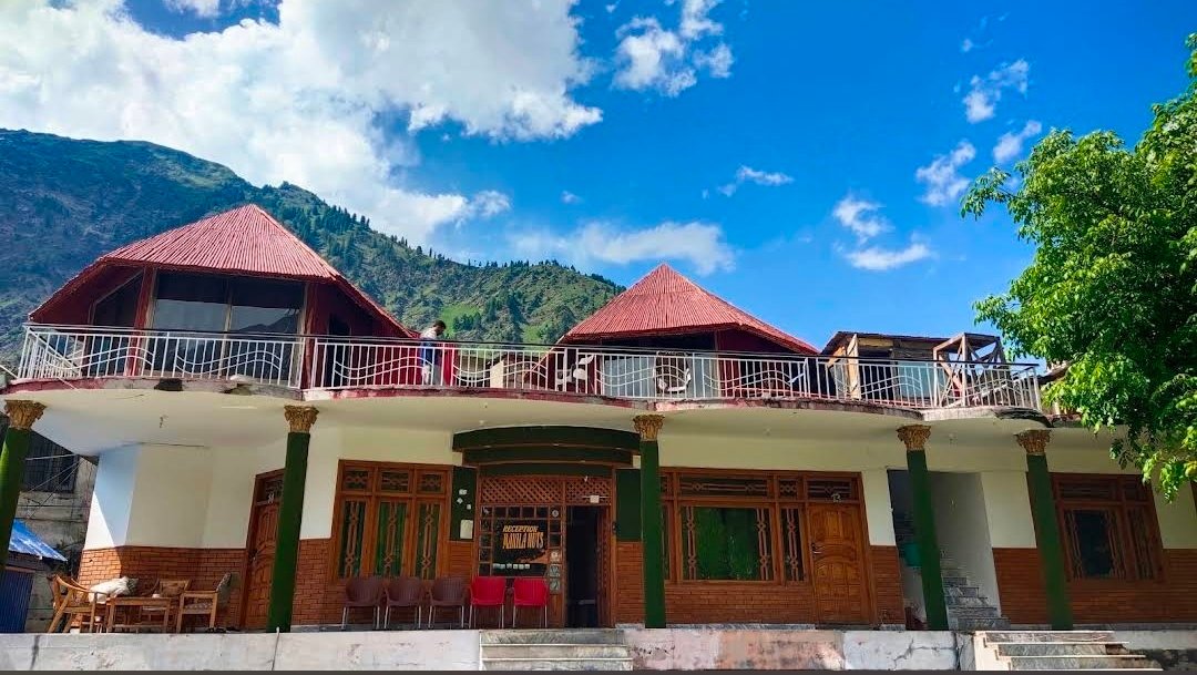 Manila Huts Naran