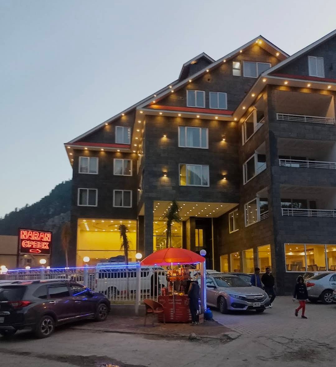 Naran Creek Hotel