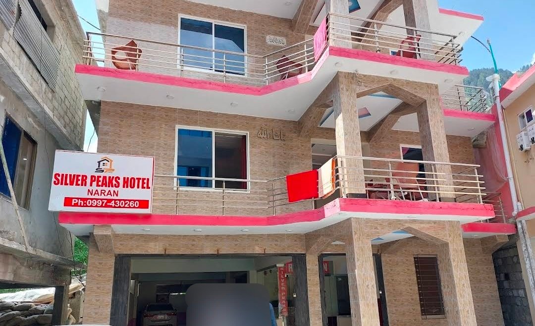 Silver Peaks Hotel Naran