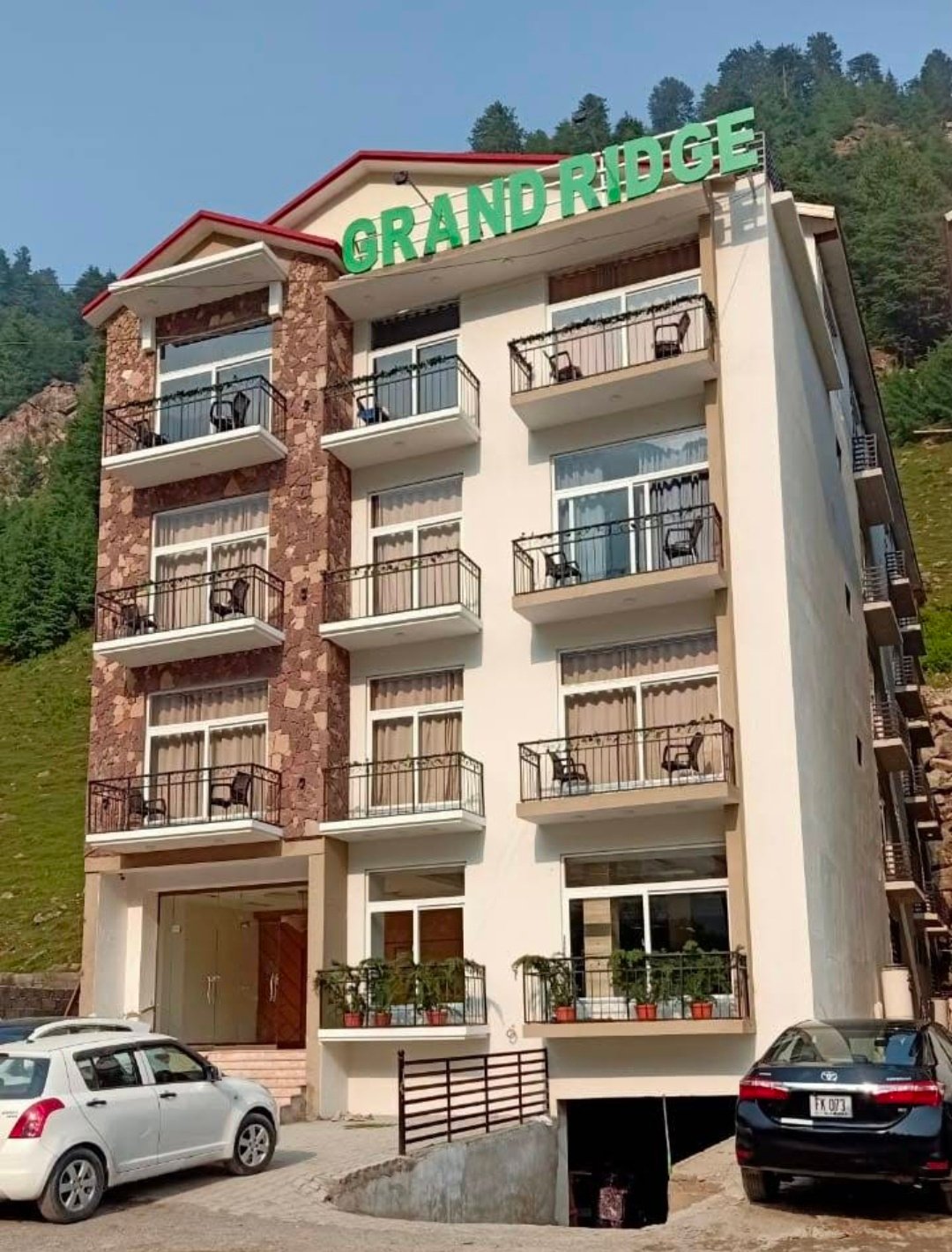 Grand Ridge Naran
