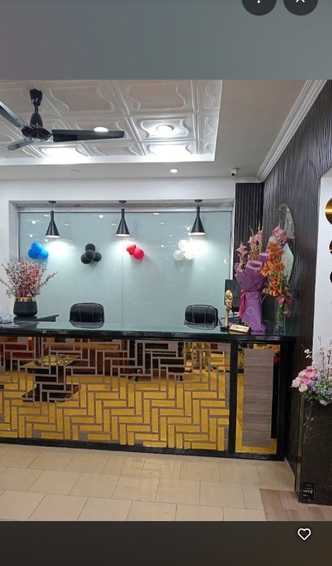 Sapphire Men Salon