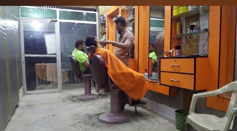 Ali Raza Beauty Saloon