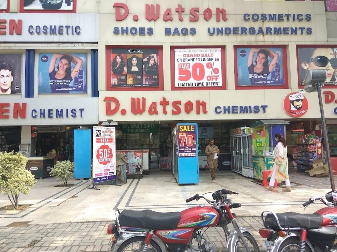 D WATSON CHEMIST