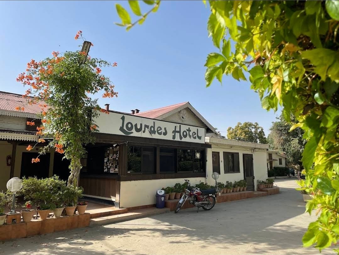 Lourdes Hotel