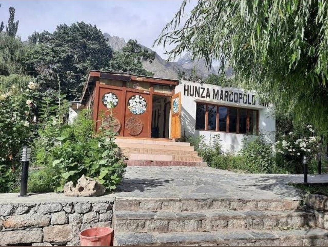 Hunza Marcopolo Inn Gulmit
