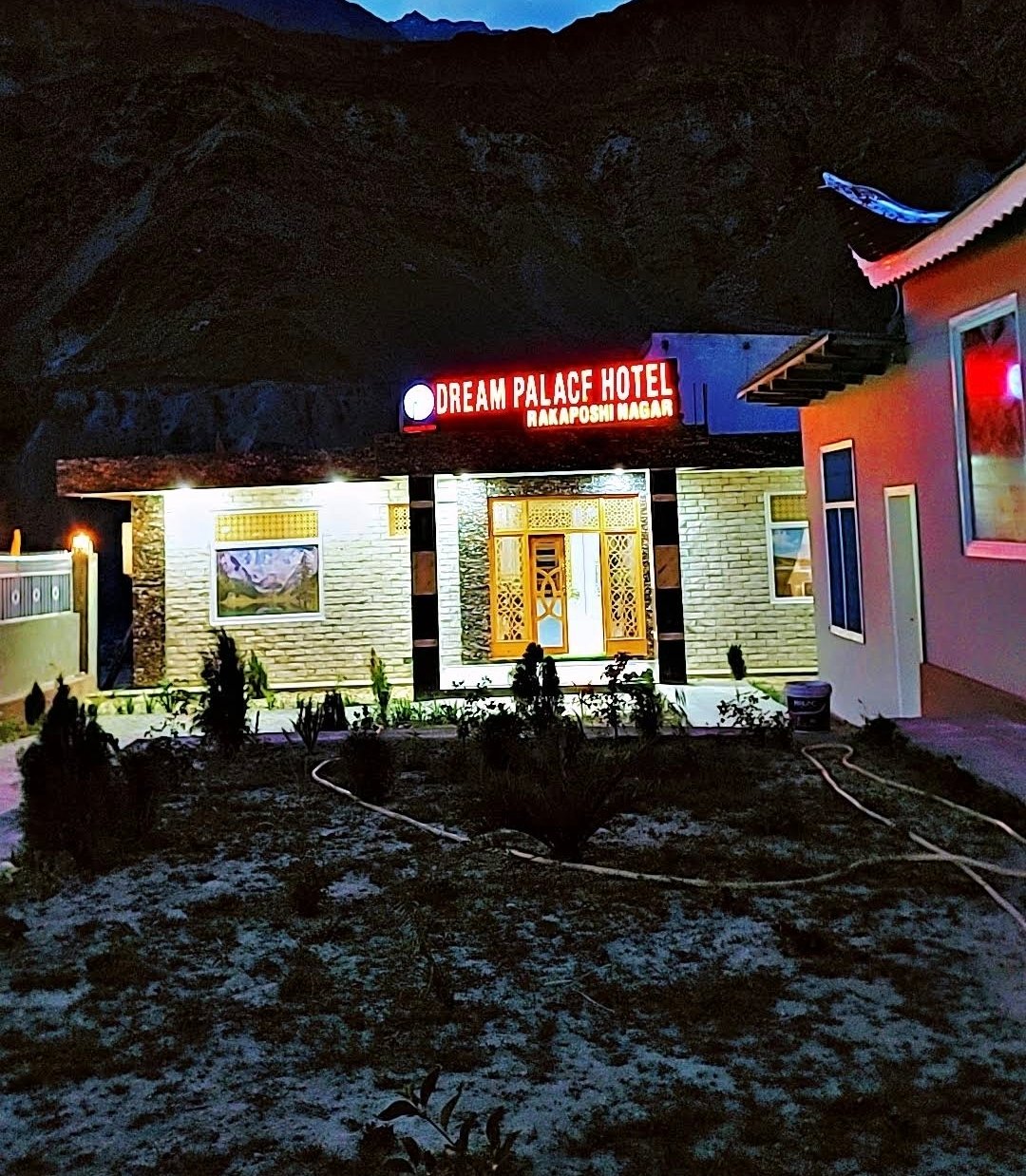 Dream Palace Hotel Rapaposhi Nagar