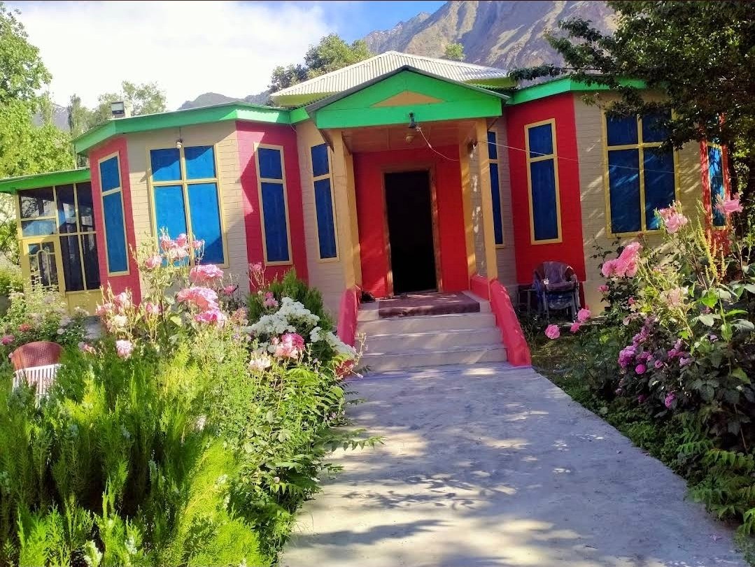 Sujo Land Hotel Minapin Nagar