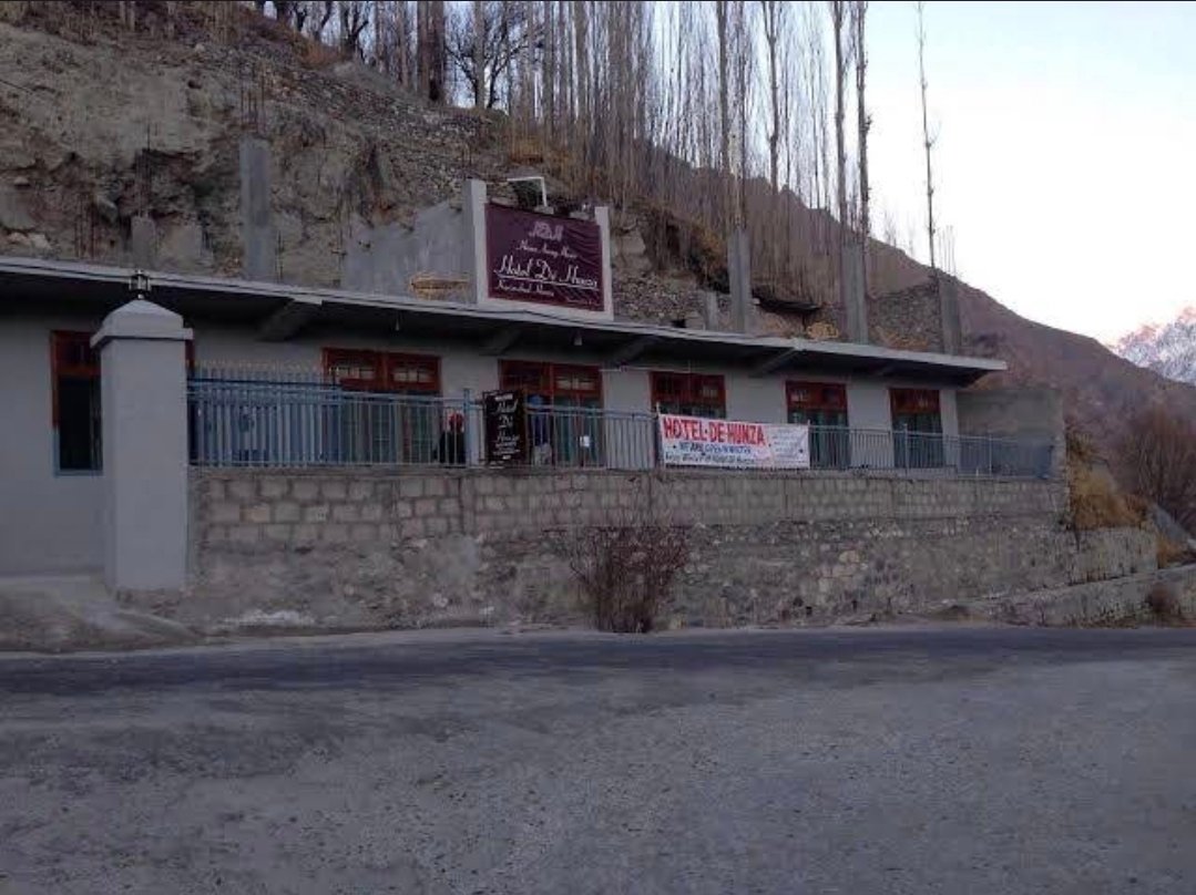 Hunza Hotel Downtown