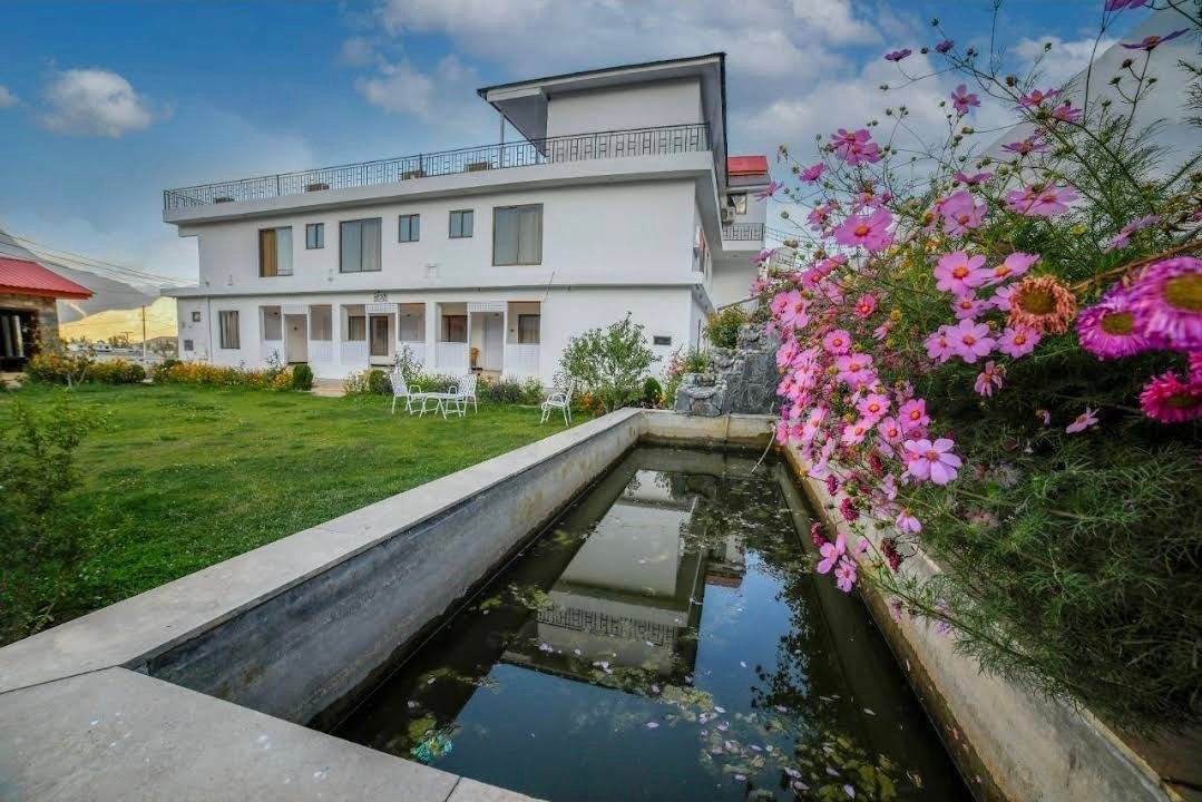 Al Noor Starlet Hotel