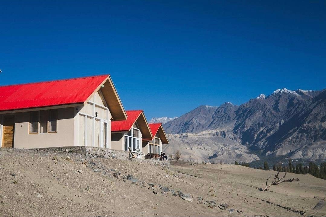 Oasis Resort Katpana Skardu