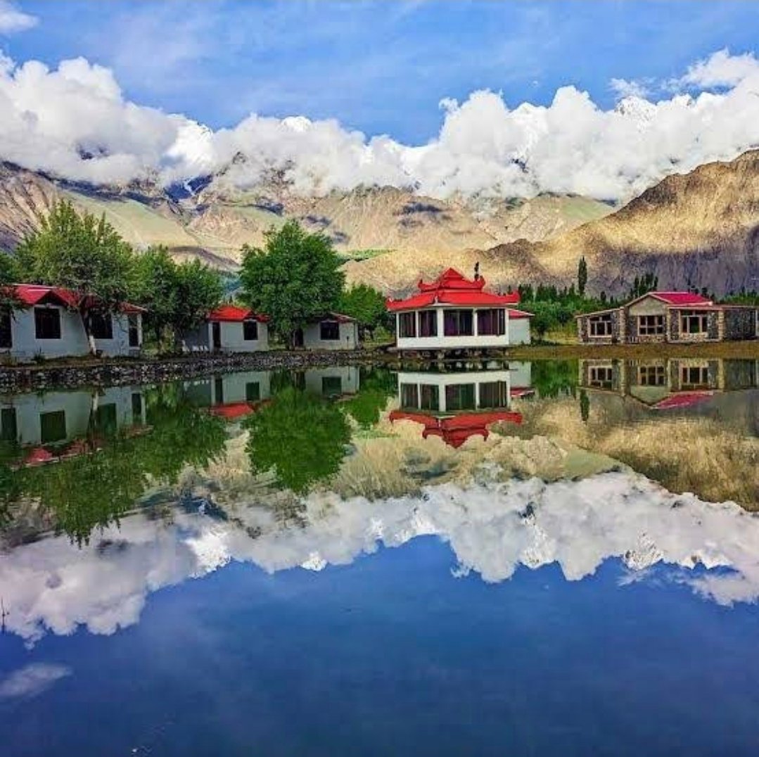 rock view skardu