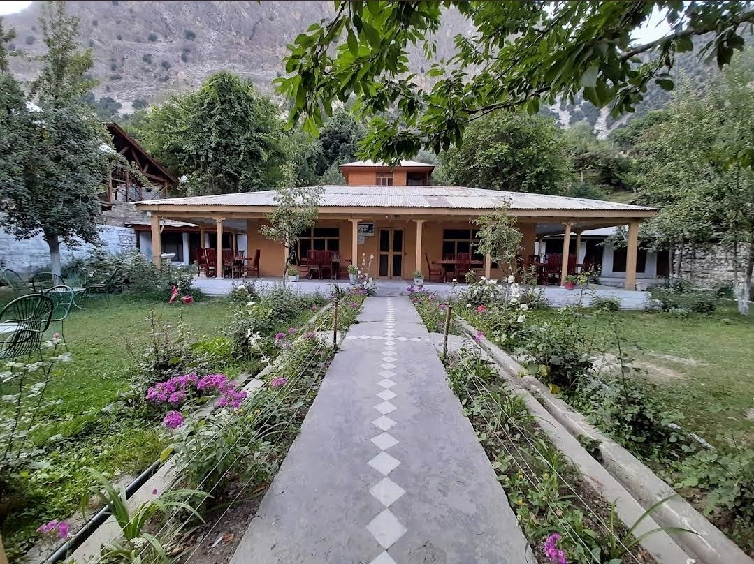 Foreigner Tourist Inn