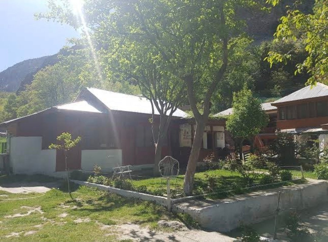 Frontier Hotel and Restaurant