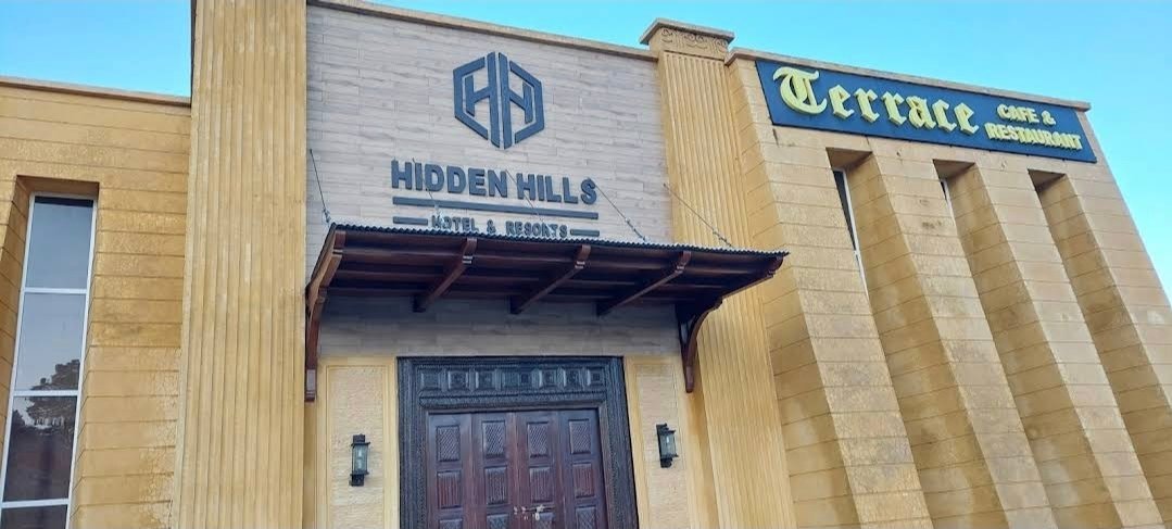 Hidden Hills Hotel and Resort