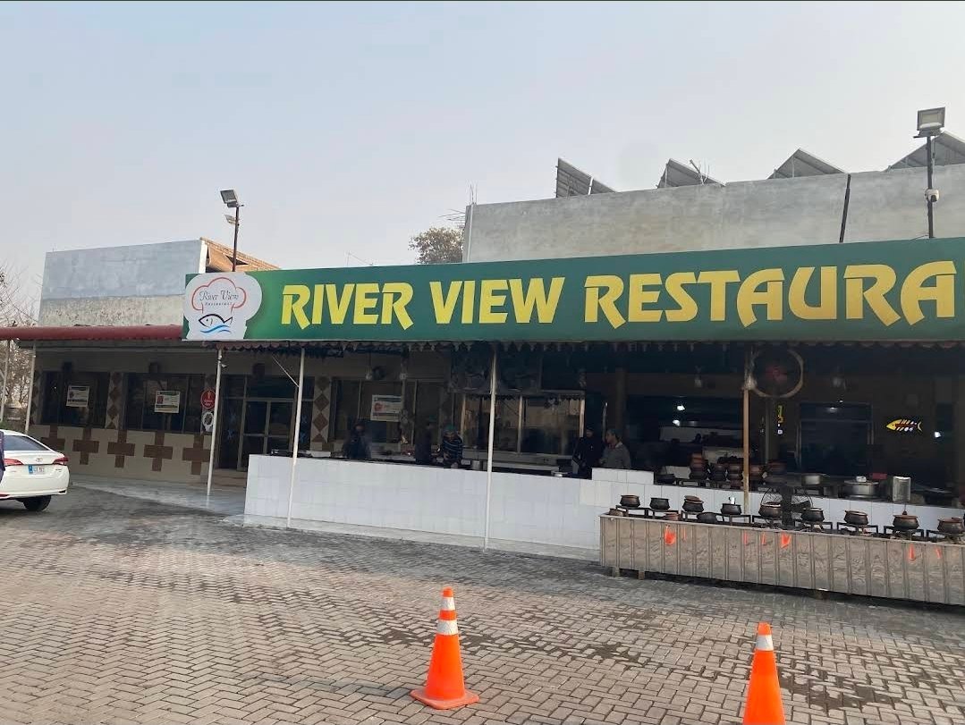 River View Hotel and Restaurant