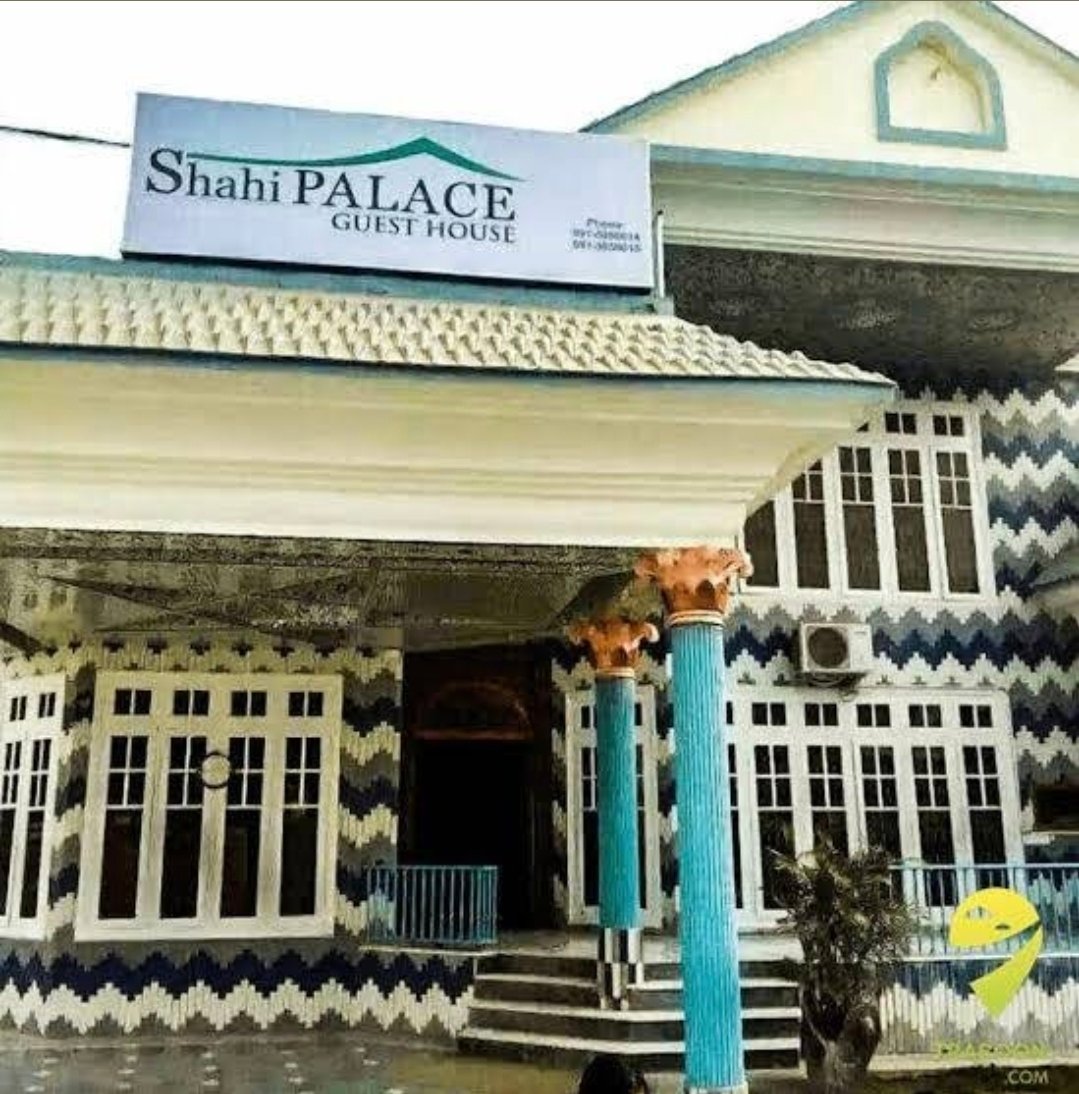 Shahi Palace Guest House