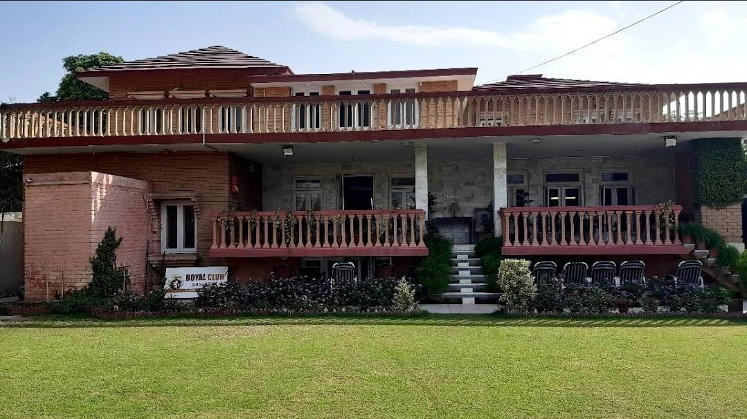 Royal Club Guest House