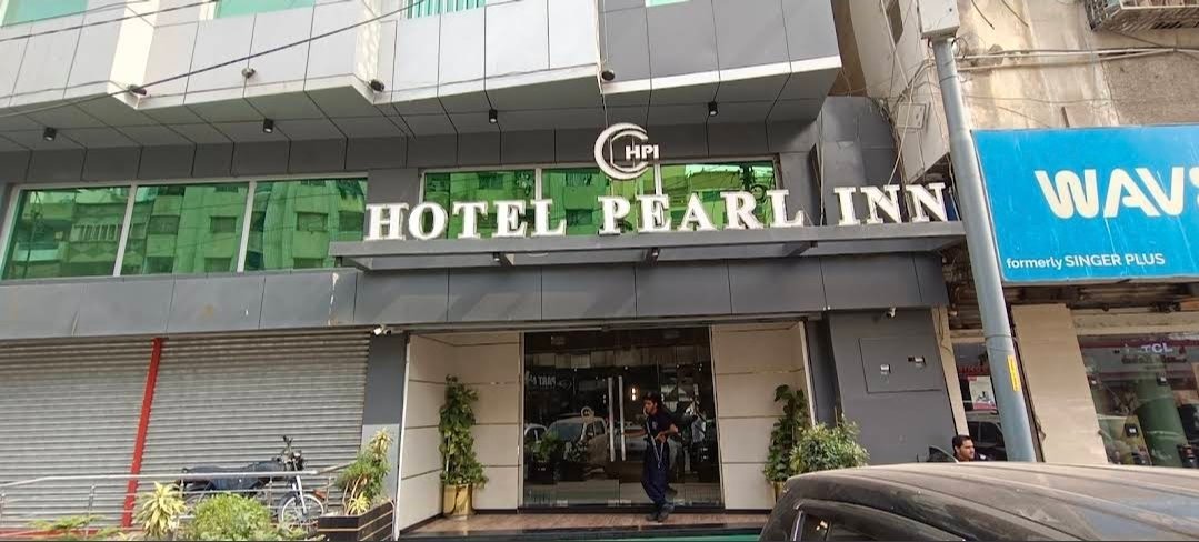 Hotel Pearl Inn