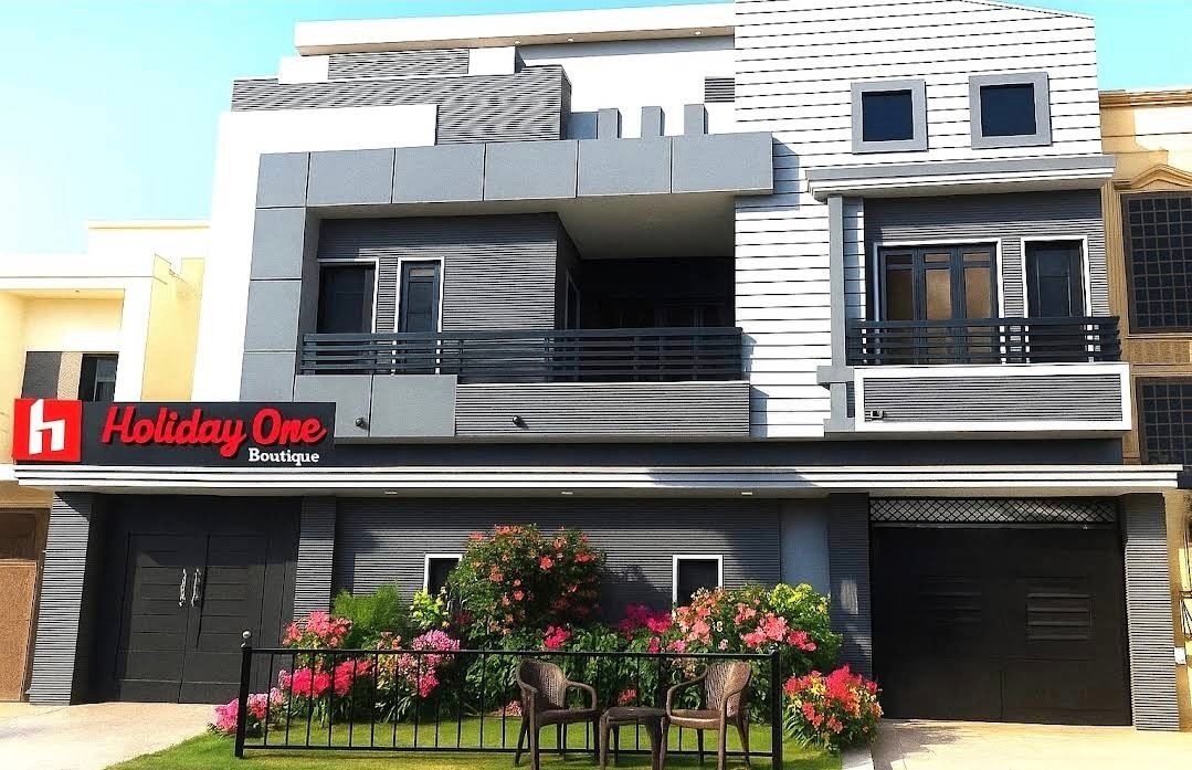 Holiday One Hotel  Suites karachi