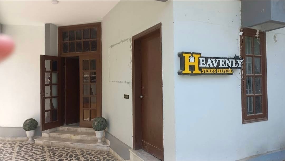 Hotel Heavenly Stays