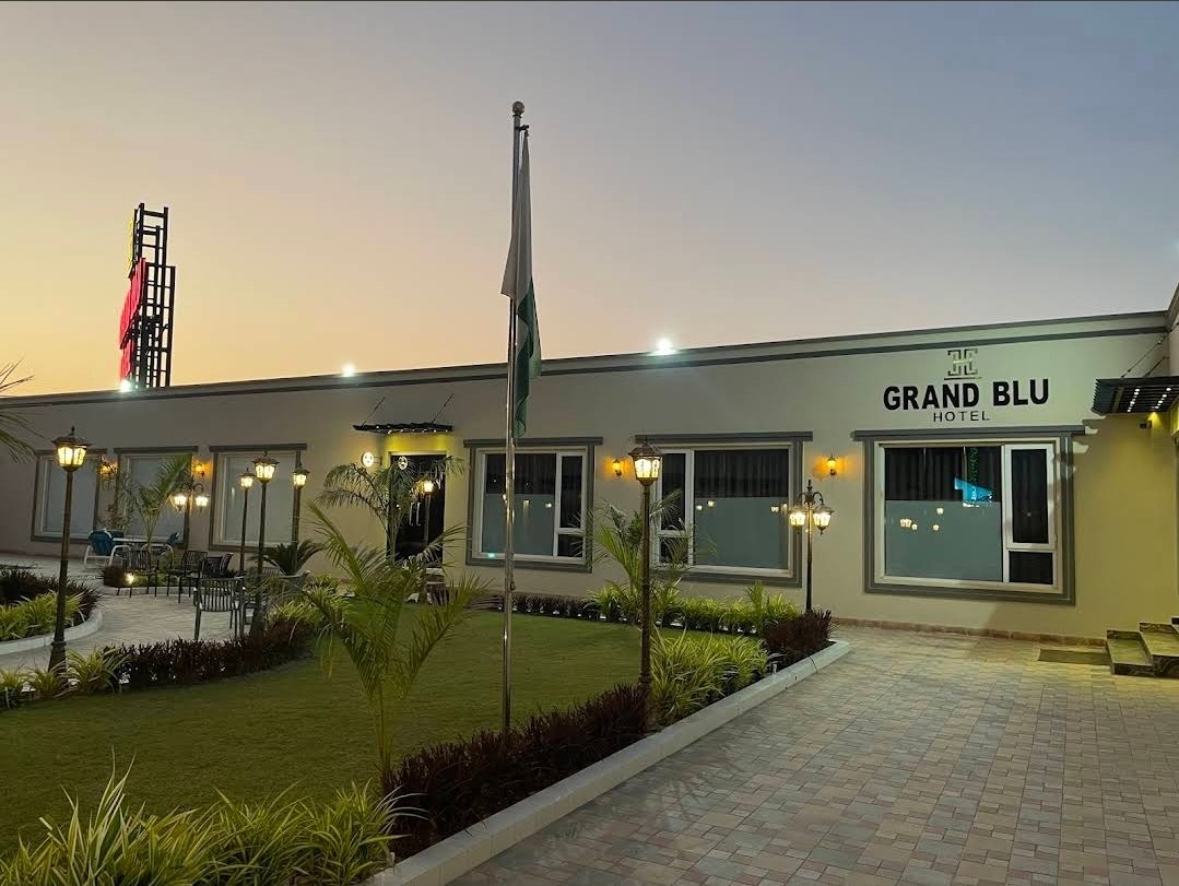 Grand Blu Hotel