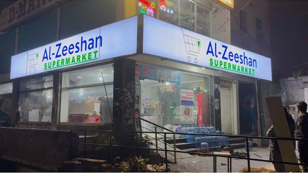 Al Zeeshan supermarket Lahore